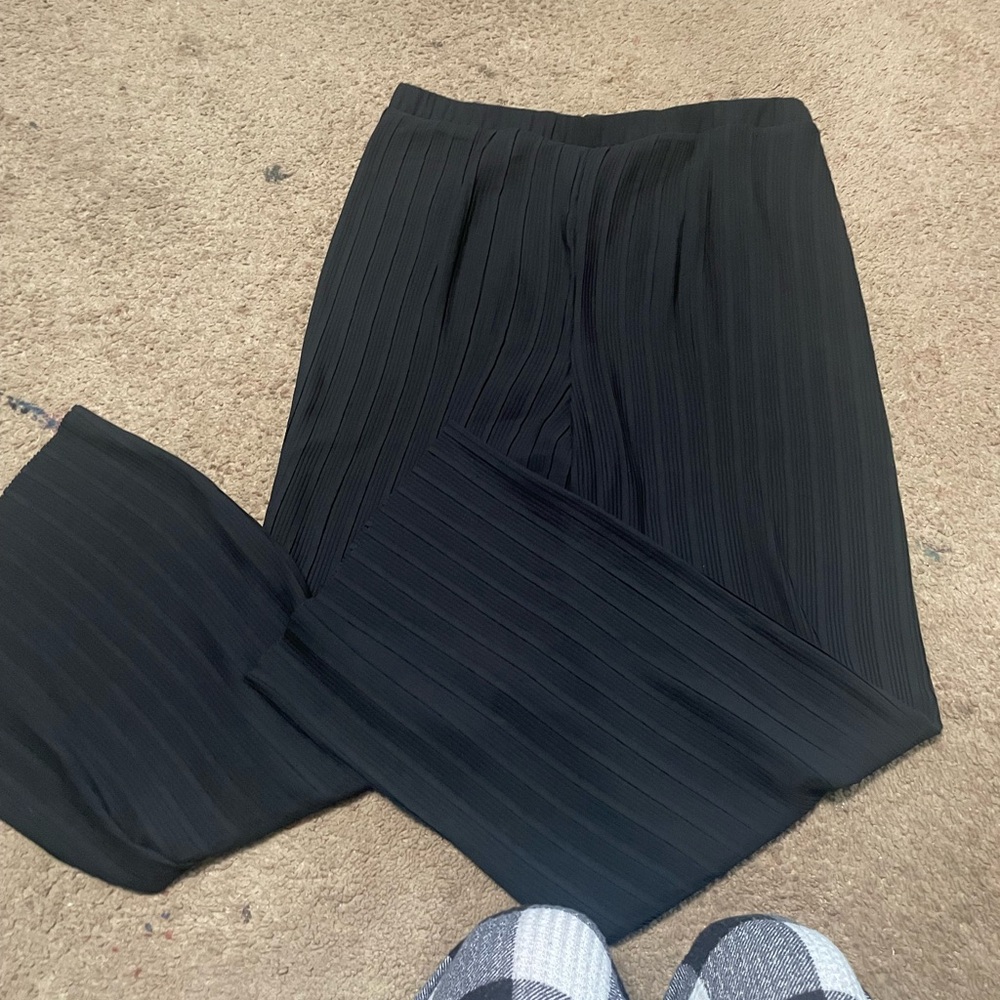 Pleione Black Pleated Pants